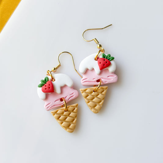 STRAWBERRY ICE CREAM EARRINGS