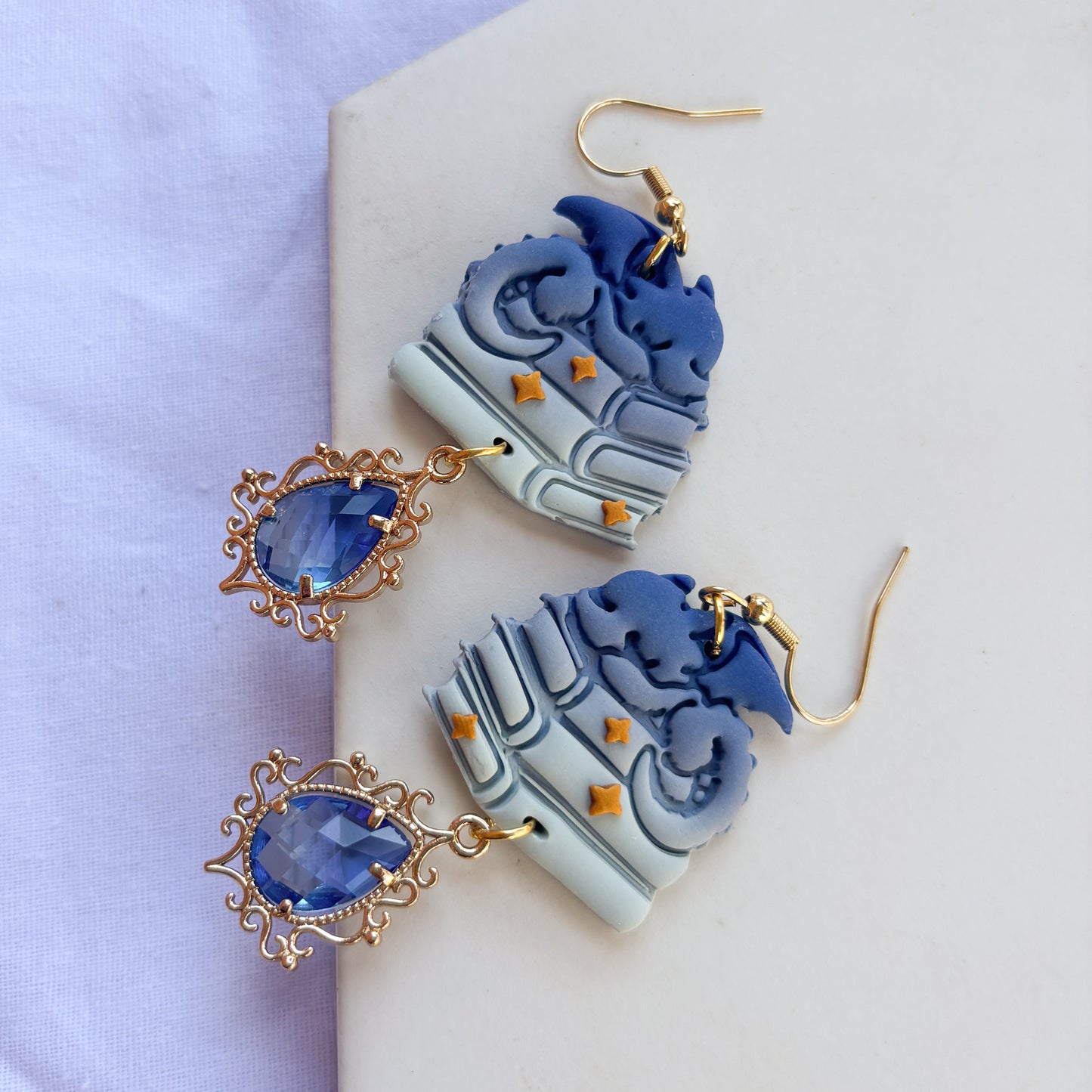 DRAGON ON BOOKS EARRINGS (OCEAN BLUE)