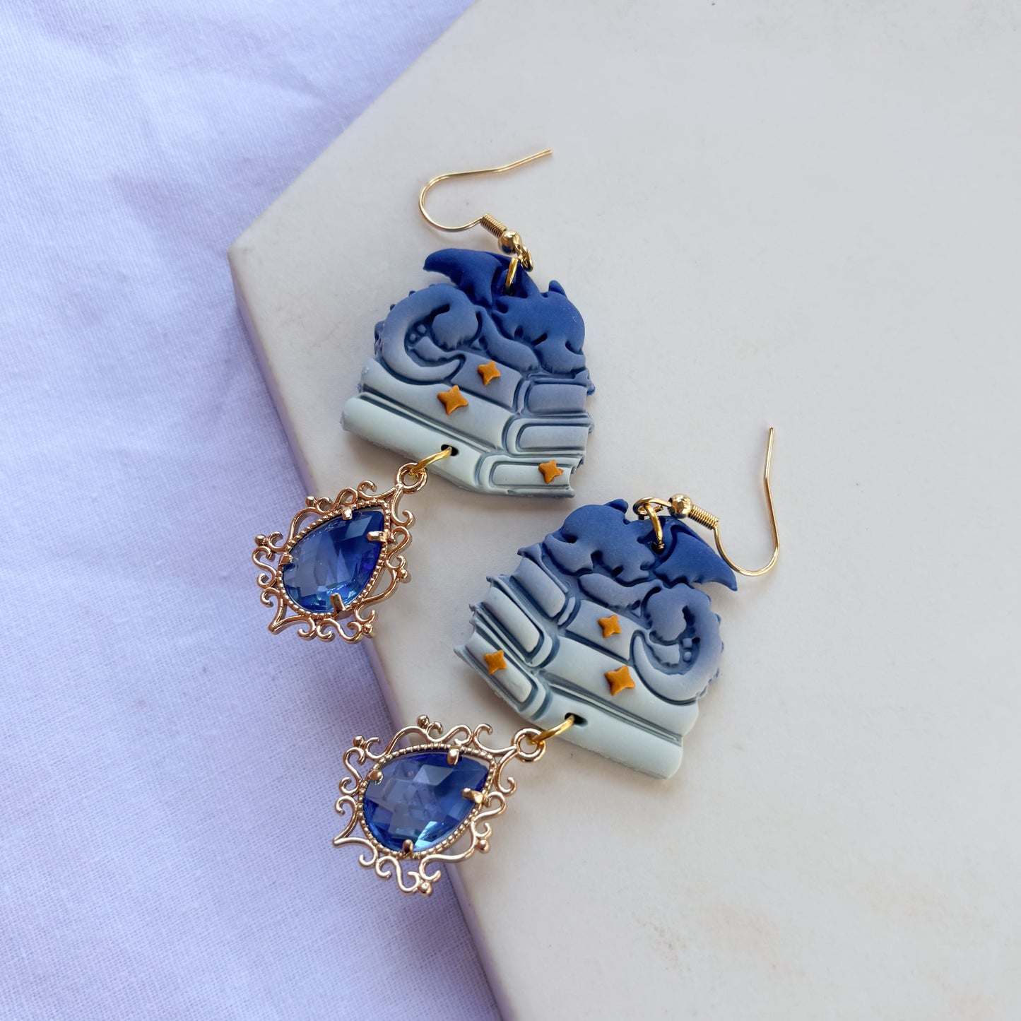 DRAGON ON BOOKS EARRINGS (OCEAN BLUE)