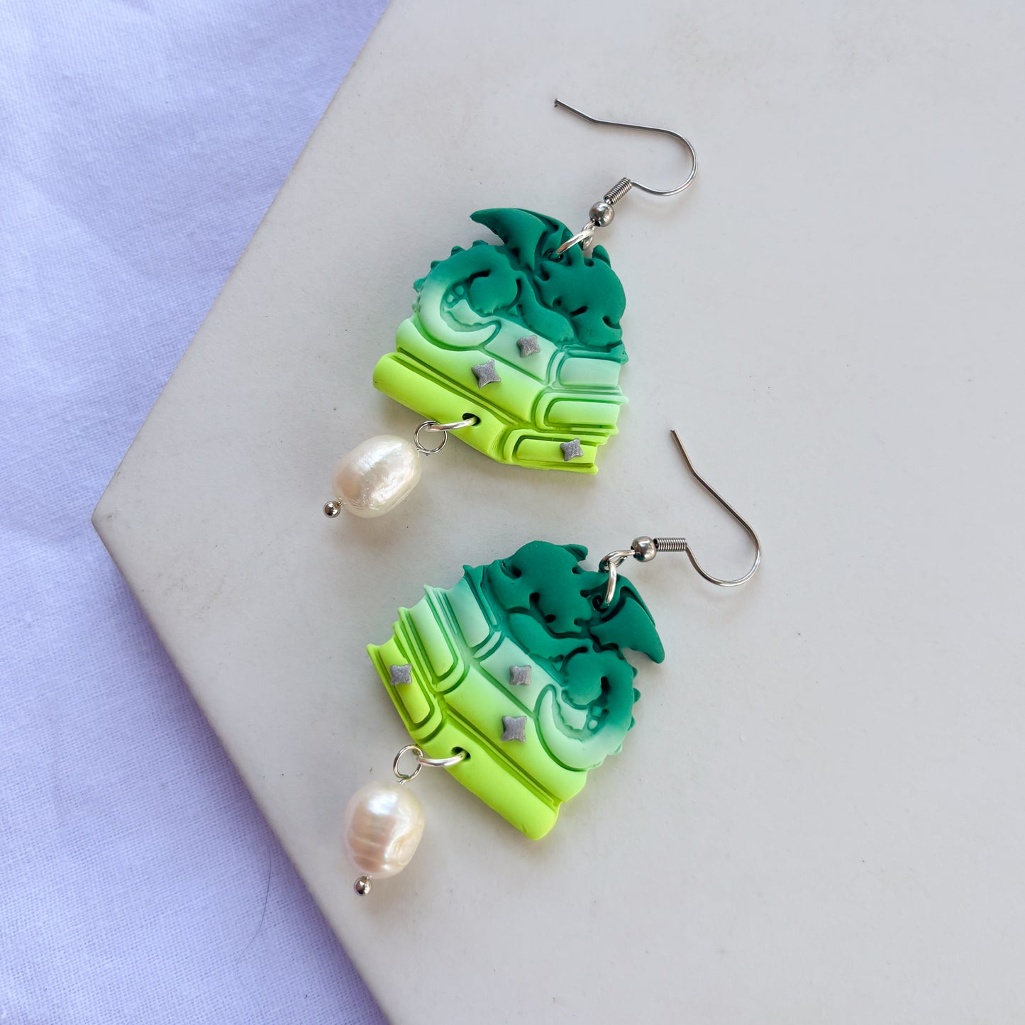DRAGON ON BOOKS EARRINGS (ELECTRIC GREEN)