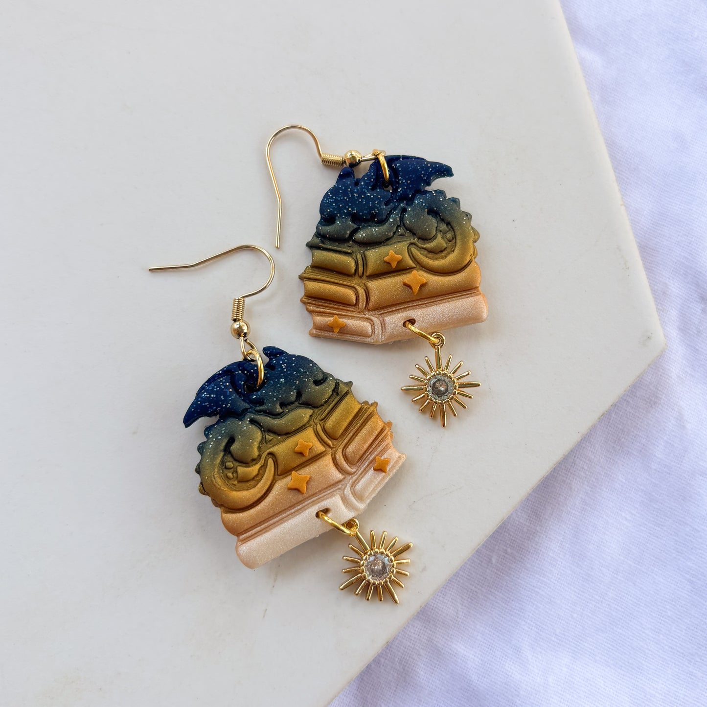DRAGON ON BOOKS EARRINGS (STARRY NIGHT)