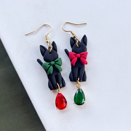 KIKI CHRISTMAS CAT EARRINGS