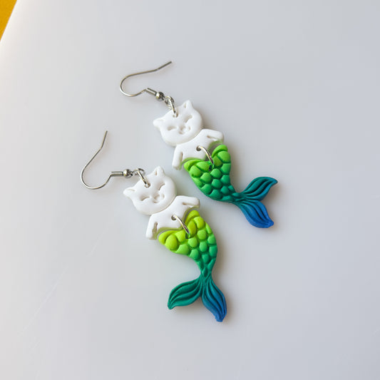 CAT FISH EARRINGS (BLUE GREEN)