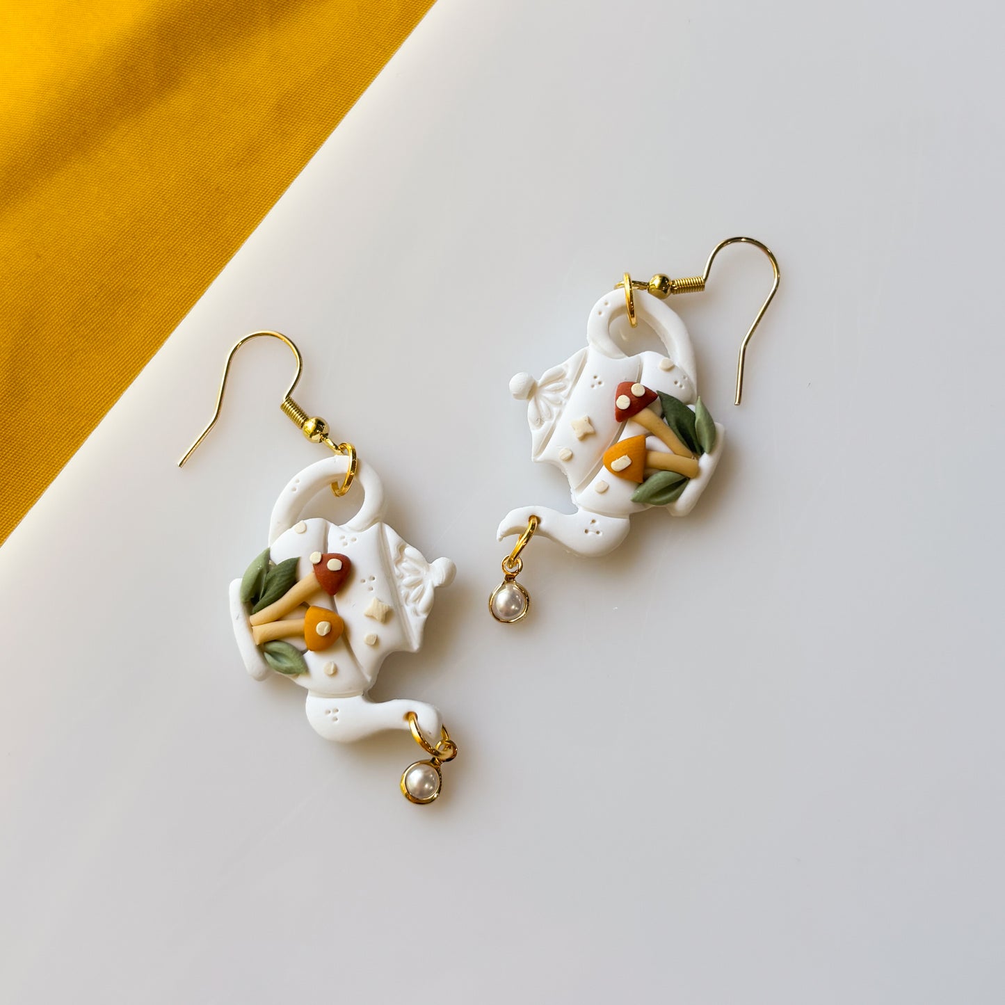 MUSHROOM TEAPOT EARRINGS