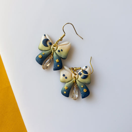 STARRY BOW EARRINGS