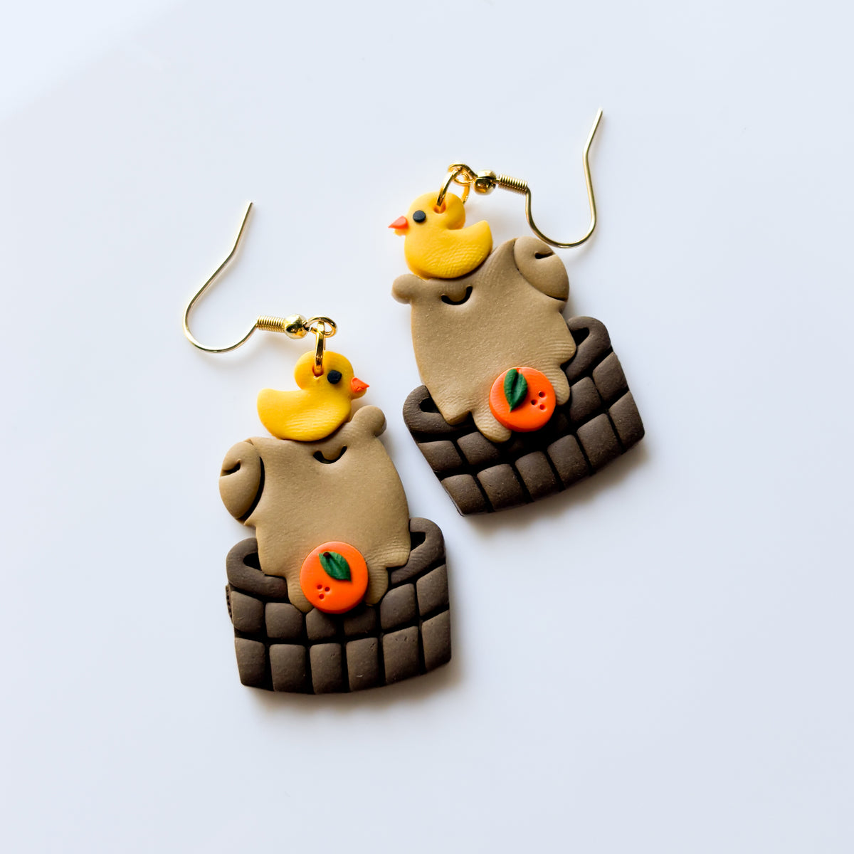 CAPYBARA BATH TIME EARRINGS