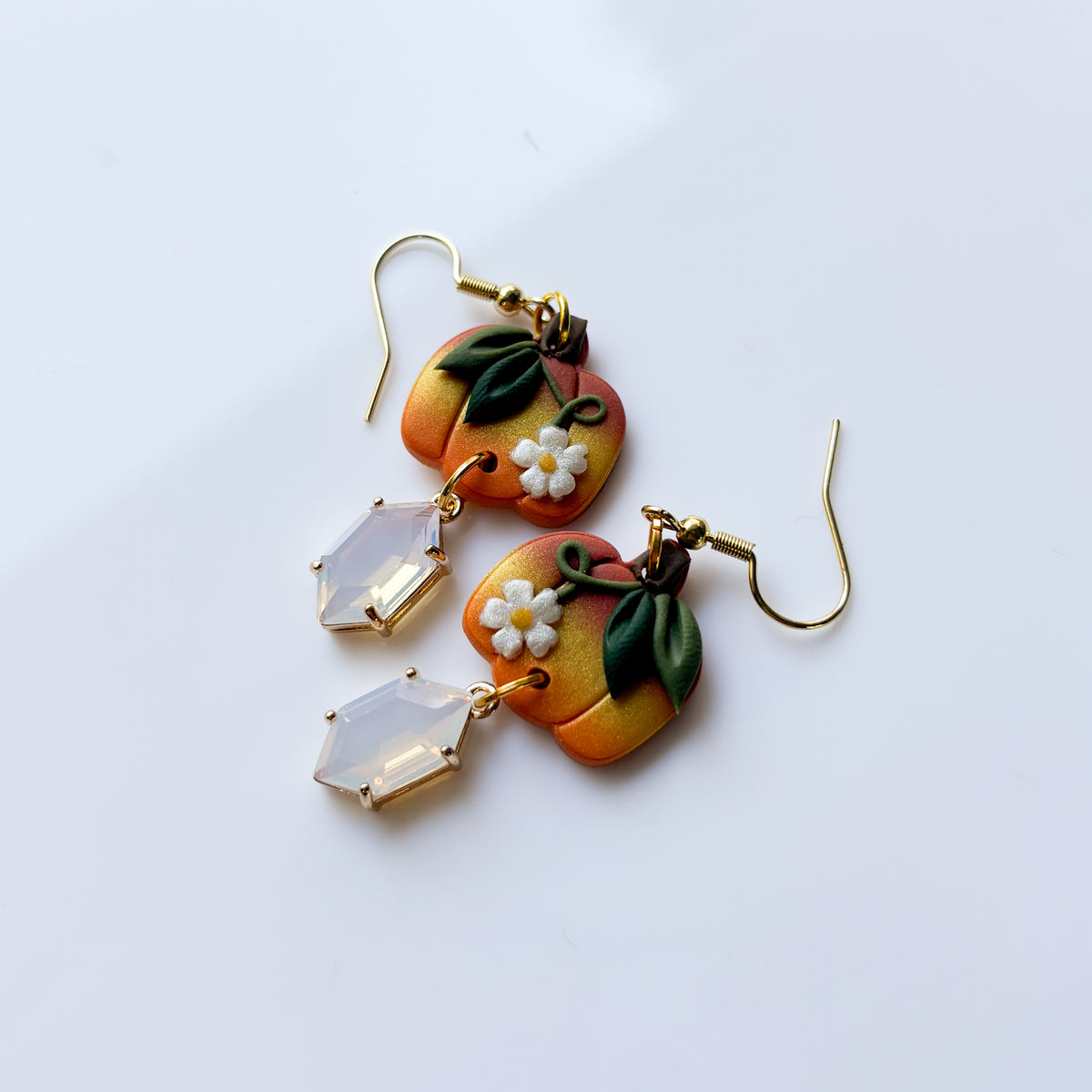 LIL OMBRE PUMPKINS WITH HEXAGON CHARM EARRINGS