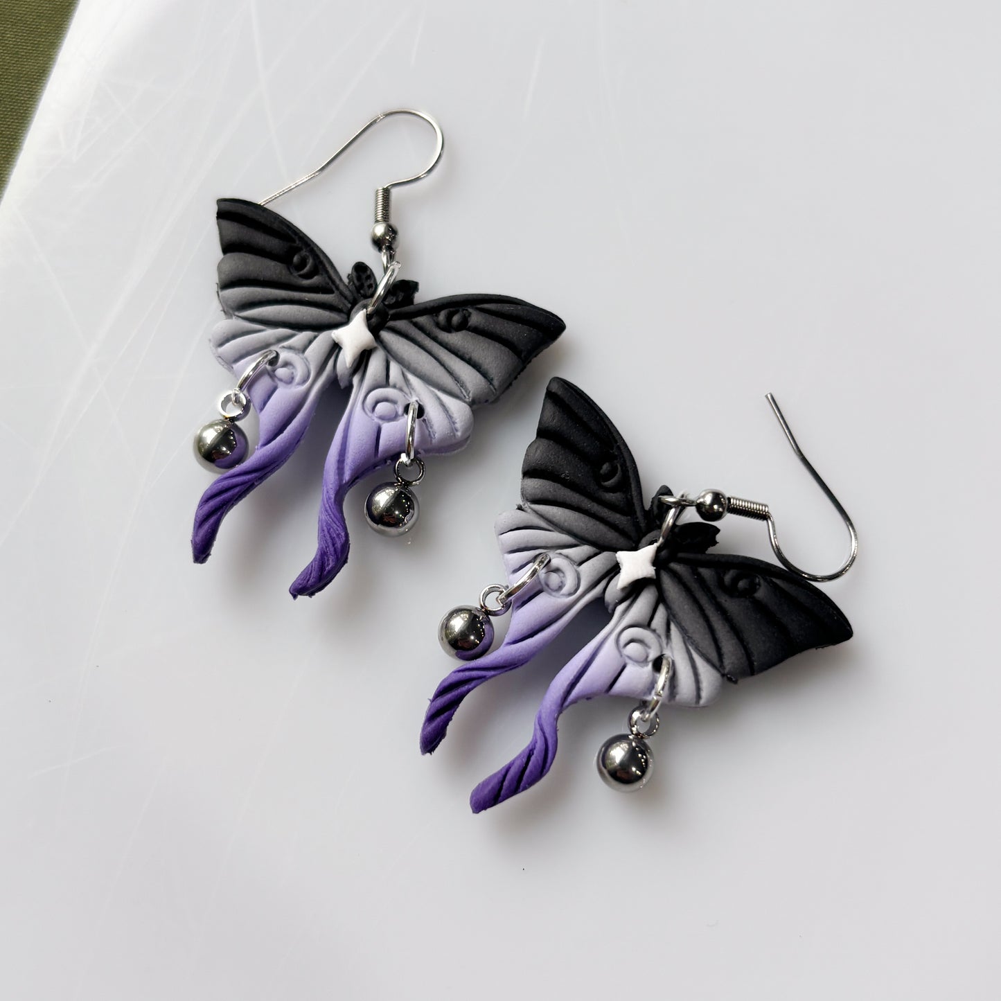 ACE PRIDE EARRINGS