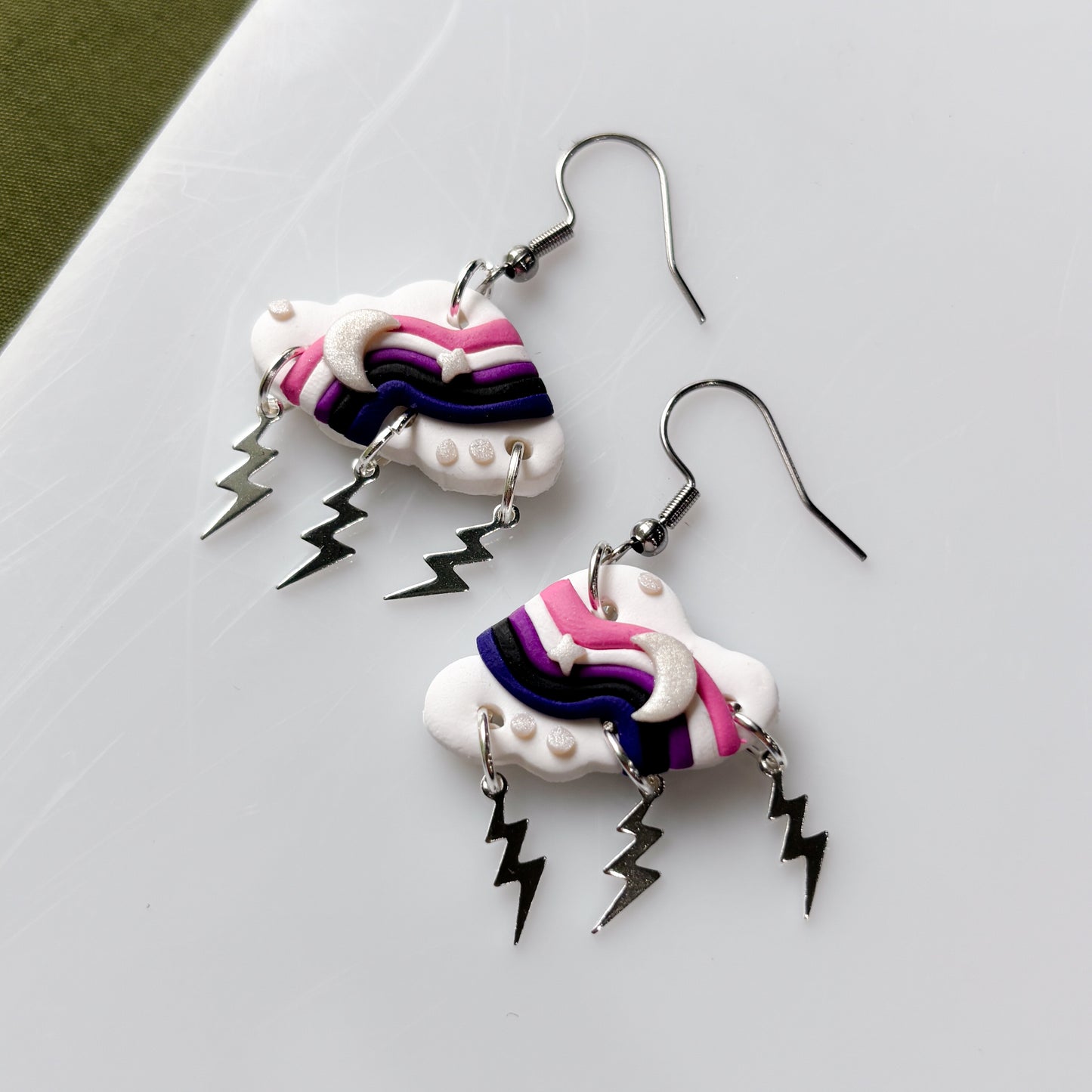 GENDERFLUID PRIDE EARRINGS