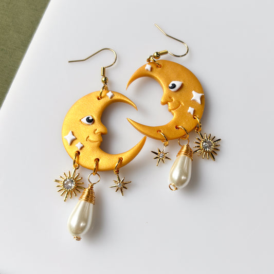 CRESCENT MOON EARRINGS
