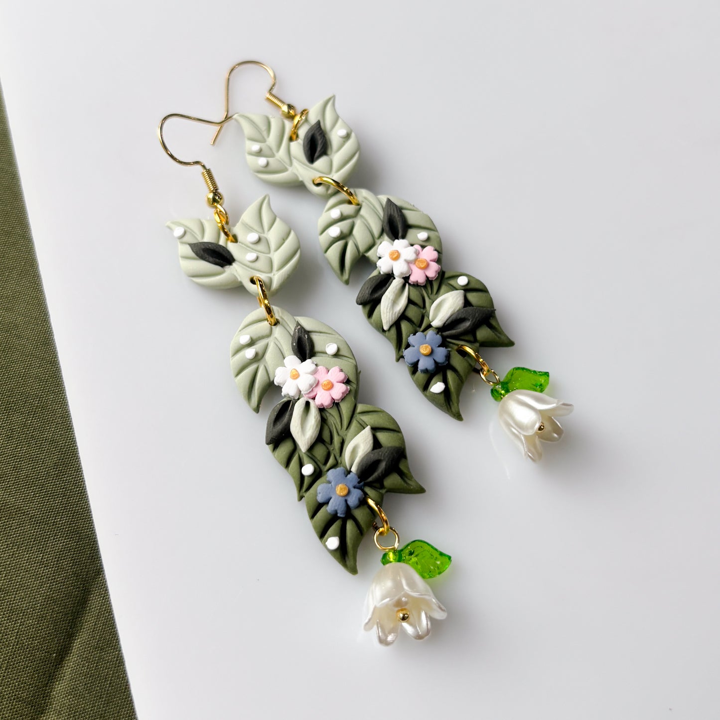 FLOWER DROP EARRINGS
