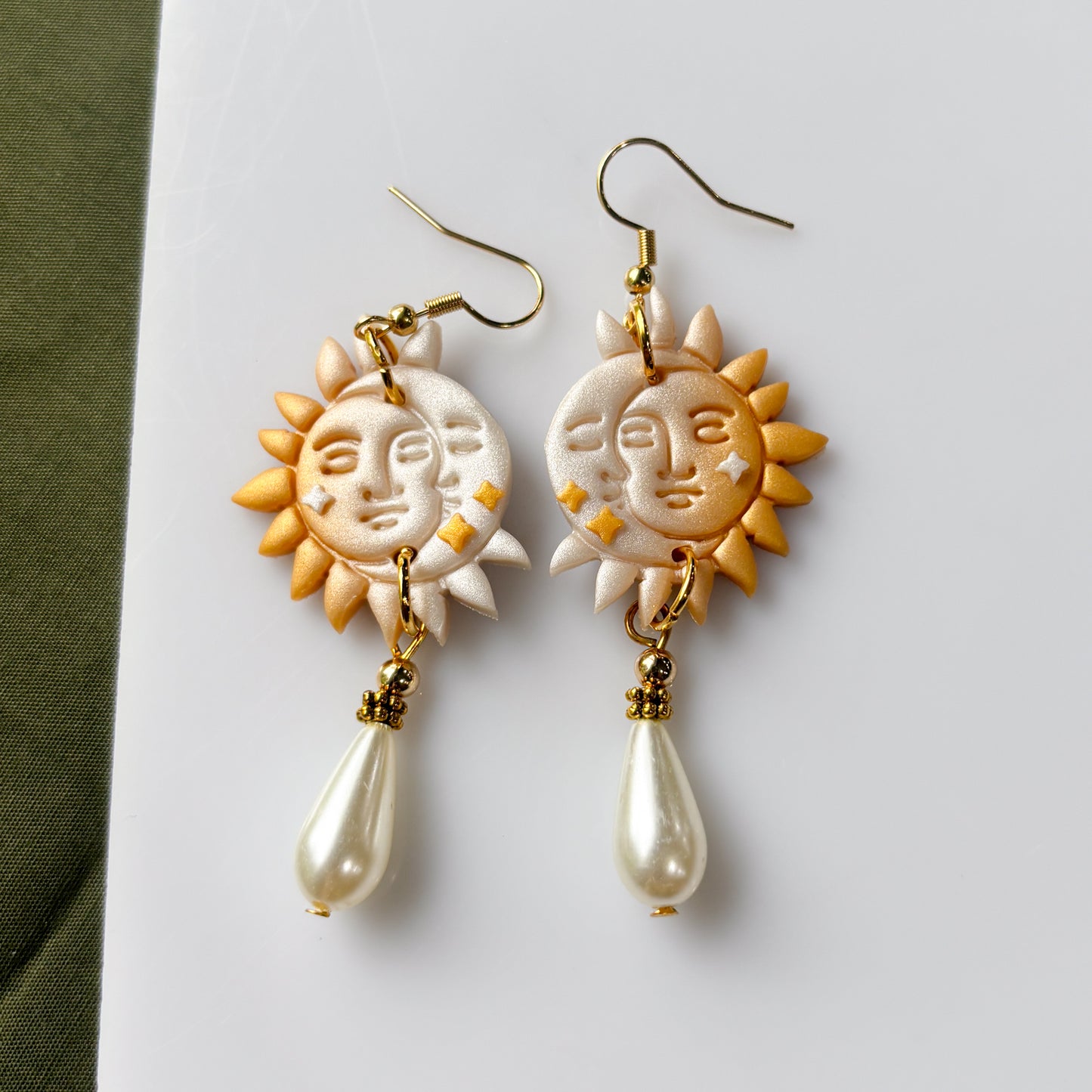 SUN & MOON & PEARL EARRINGS