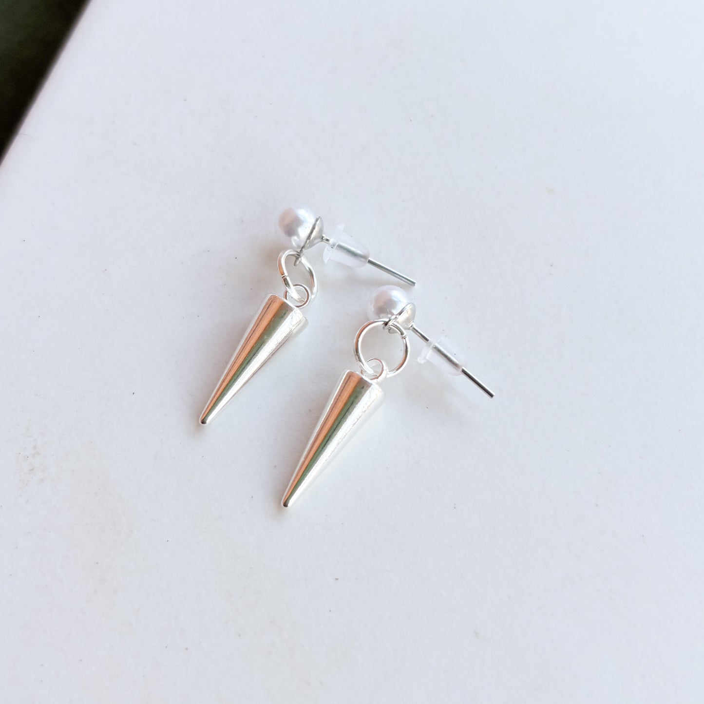 PEARL & SILVER SPIKE STUD CHARM EARRINGS