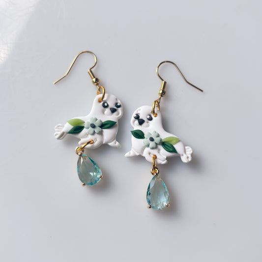 WHITE SEAL EARRINGS