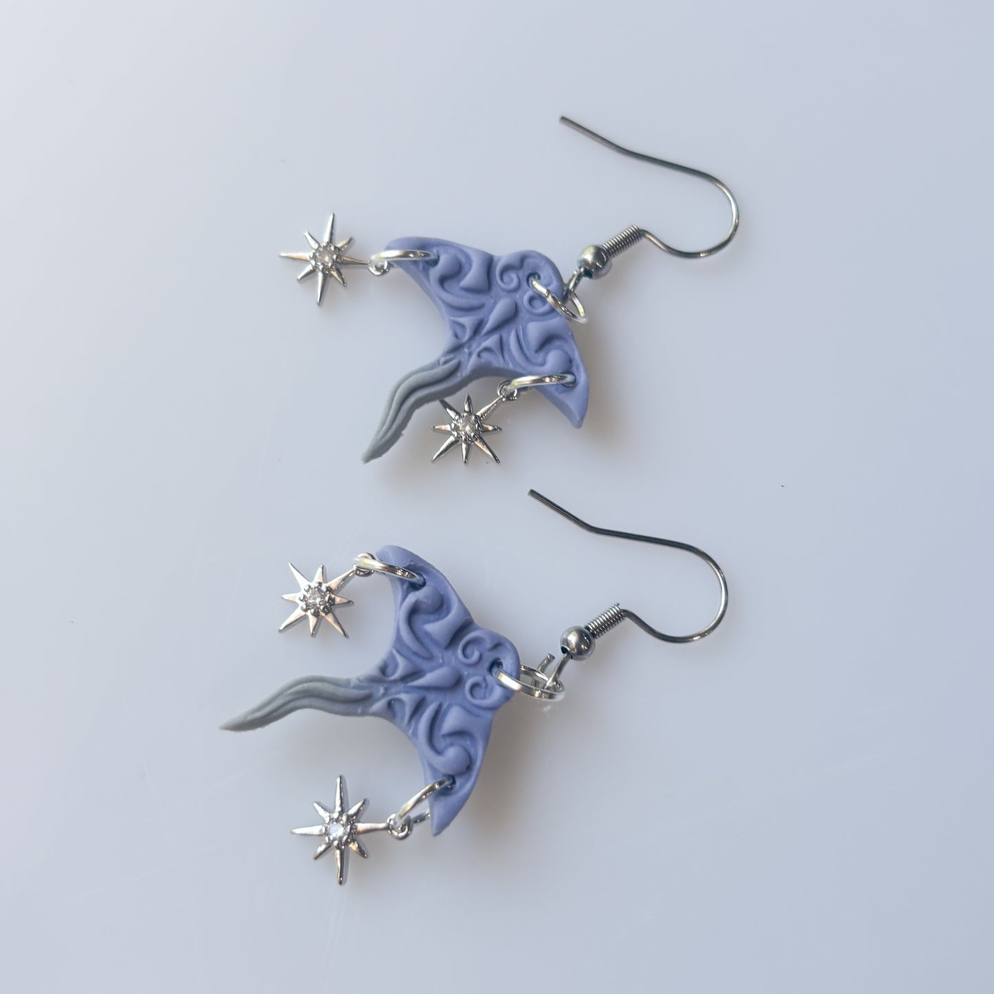 LITTLE STINGRAY PURPLE EARRINGS