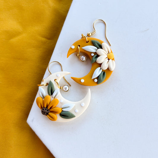 DAISY SUNFLOWER MOON EARRINGS (REGULAR)