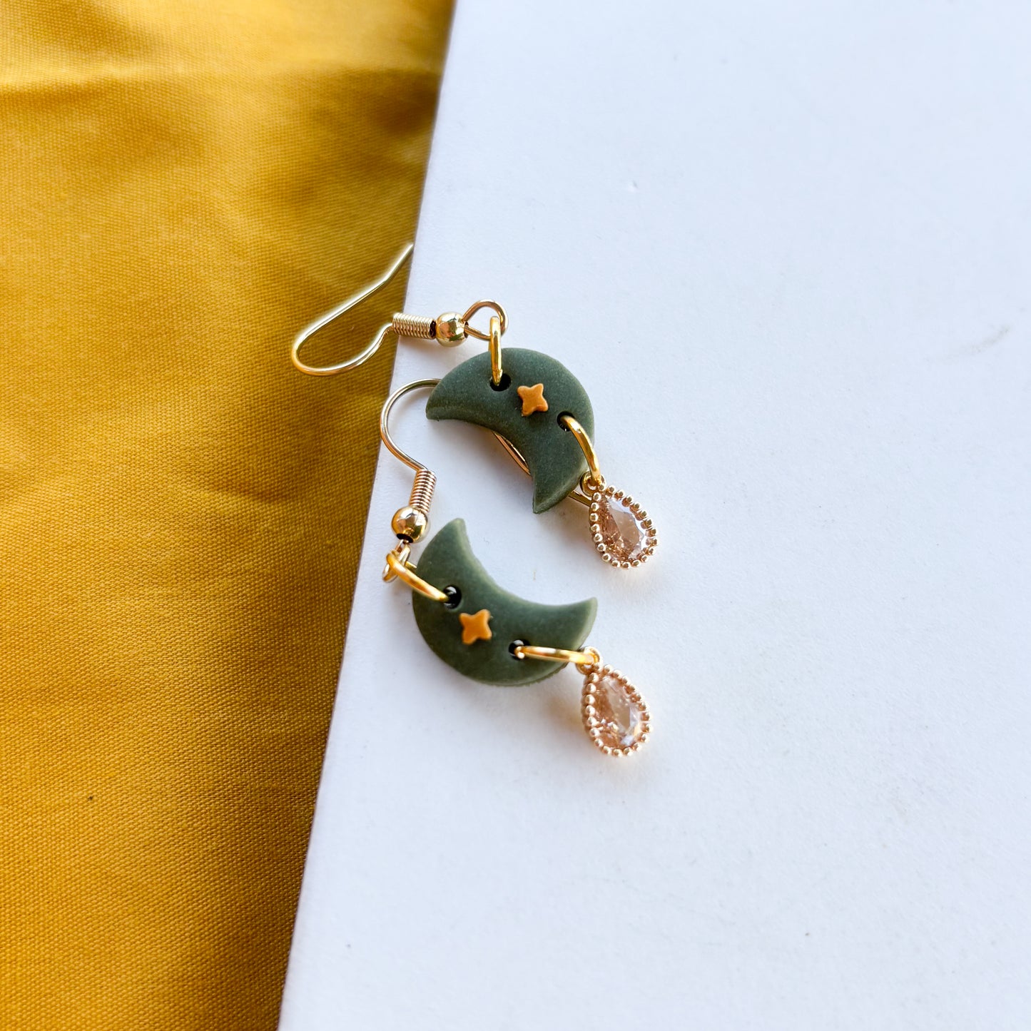 GREEN & GOLD MOON EARRINGS (MINI)