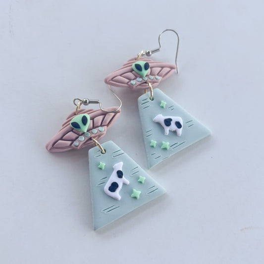 PASTEL ALIEN UFO EARRINGS