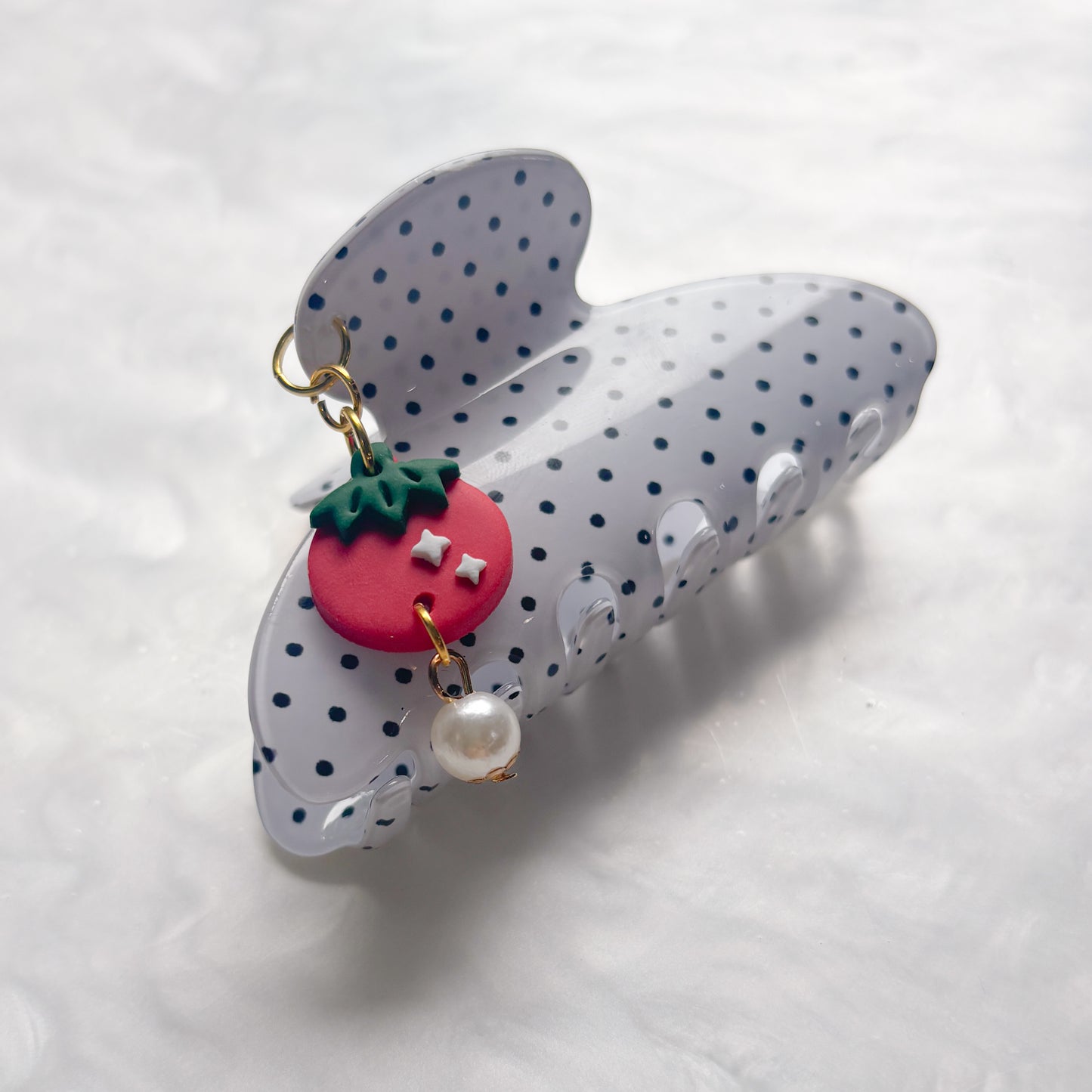 TOMATO CHARM HAIR CLAW