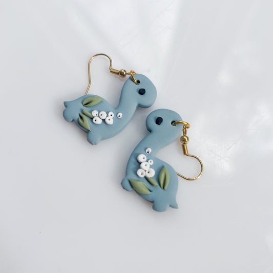 BLUE BABYS BREATH DINO EARRINGS (BRONTO)