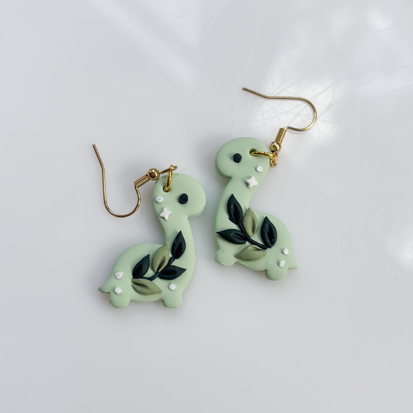 GREEN VINE DINO EARRINGS (BRONTO)