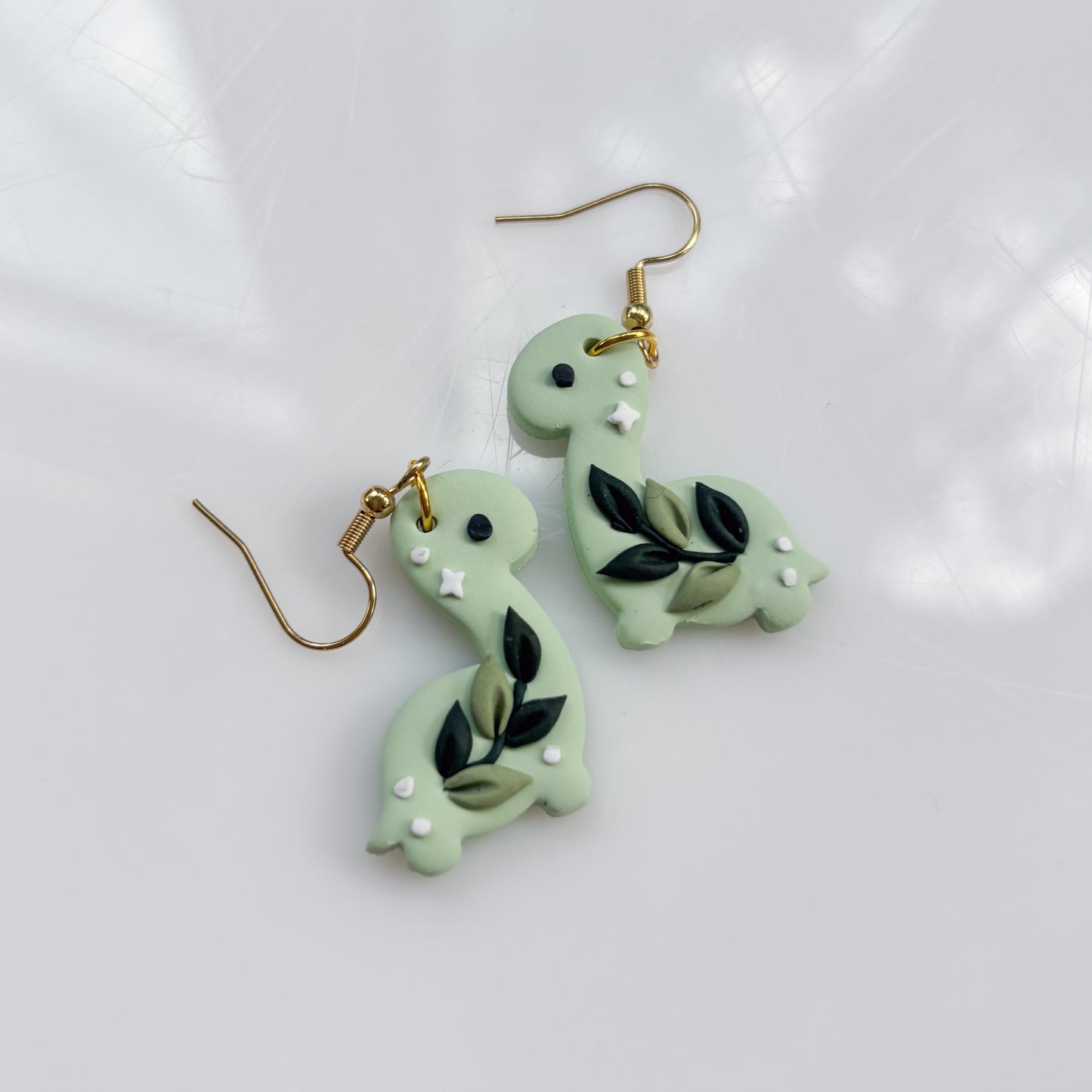 GREEN VINE DINO EARRINGS (BRONTO)