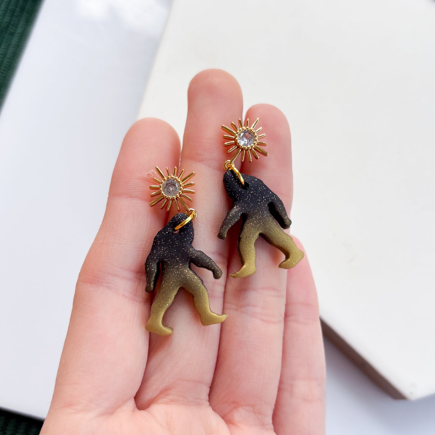 BIGFOOT STUD EARRINGS