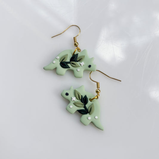 GREEN VINE DINO EARRINGS (TRICERATOPS)