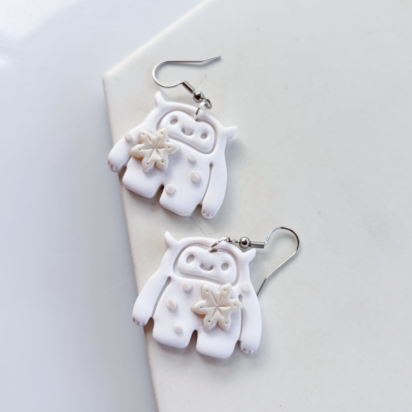 YETI EARRINGS