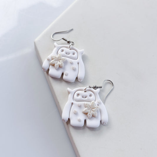 YETI EARRINGS