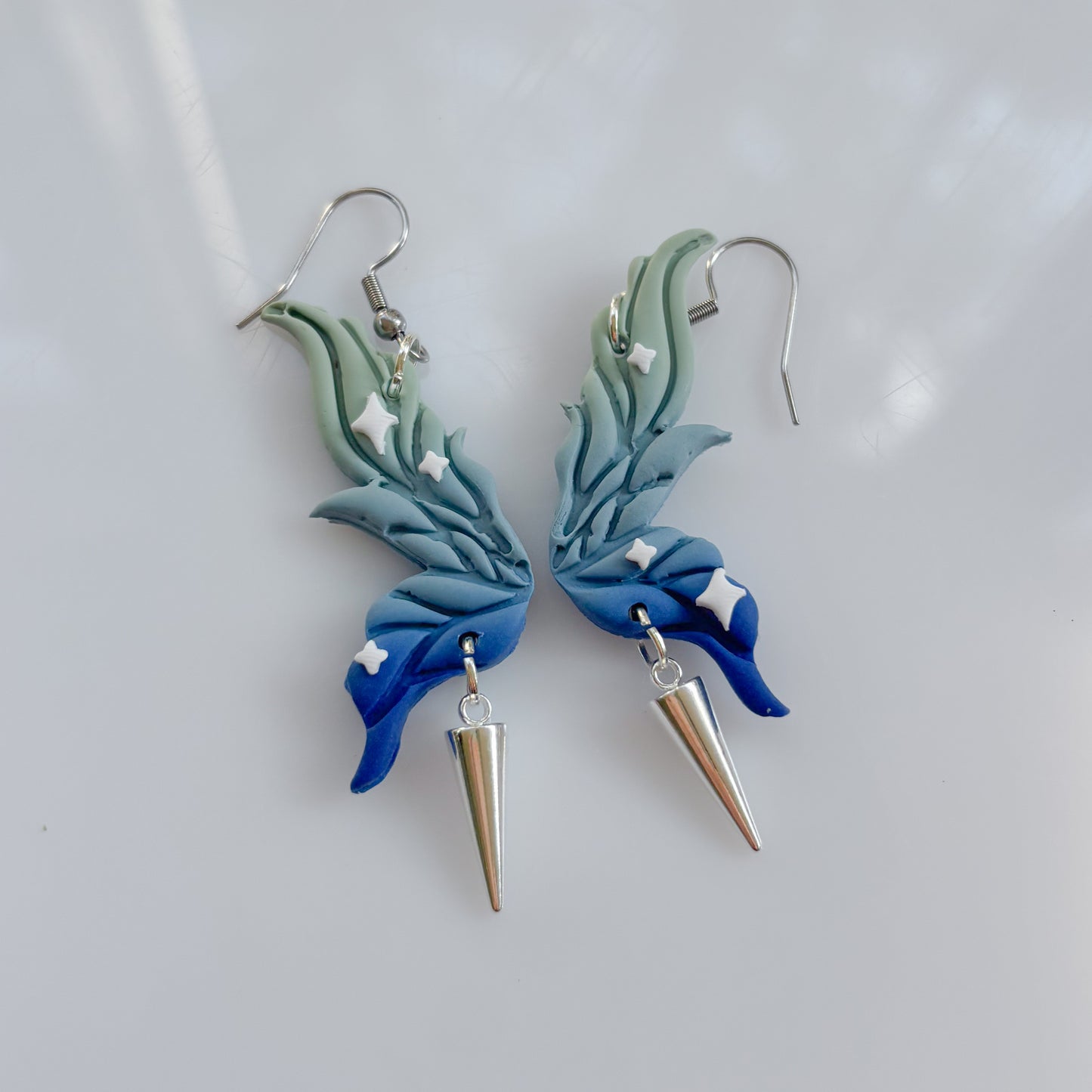 FROSTBITE FAIRY WING EARRINGS (BLUE)