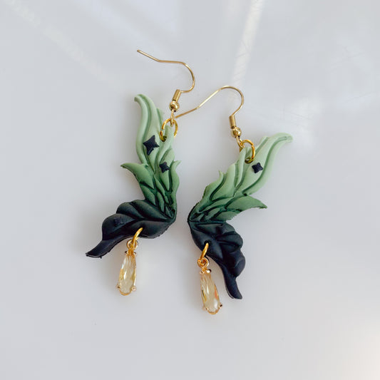 GOBLIN GREEN FAIRY WING EARRINGS (GREEN/BLACK)