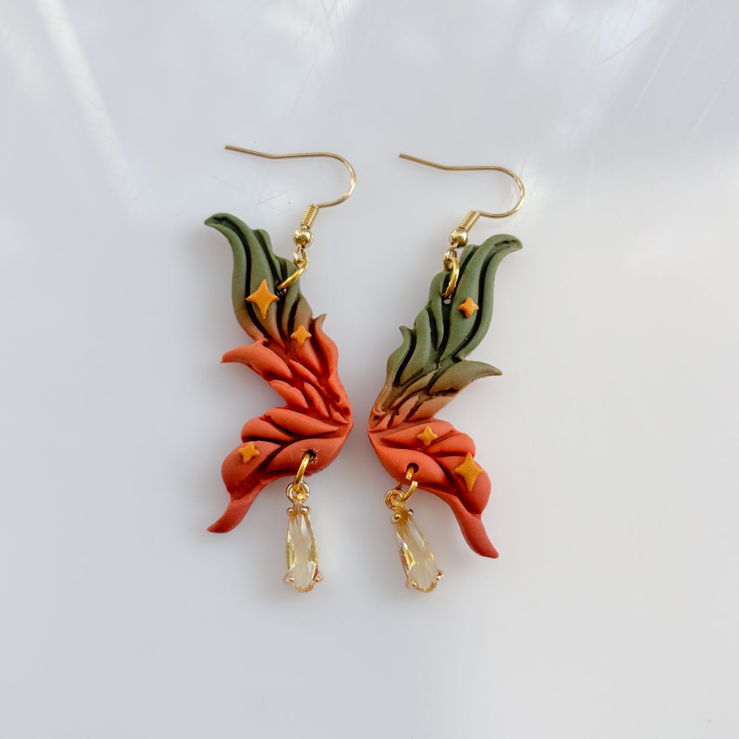 PUMPKIN PATCH FAIRY WING EARRINGS (GREEN/ORANGE)