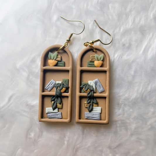PLANT BOOKSHELF EARRINGS