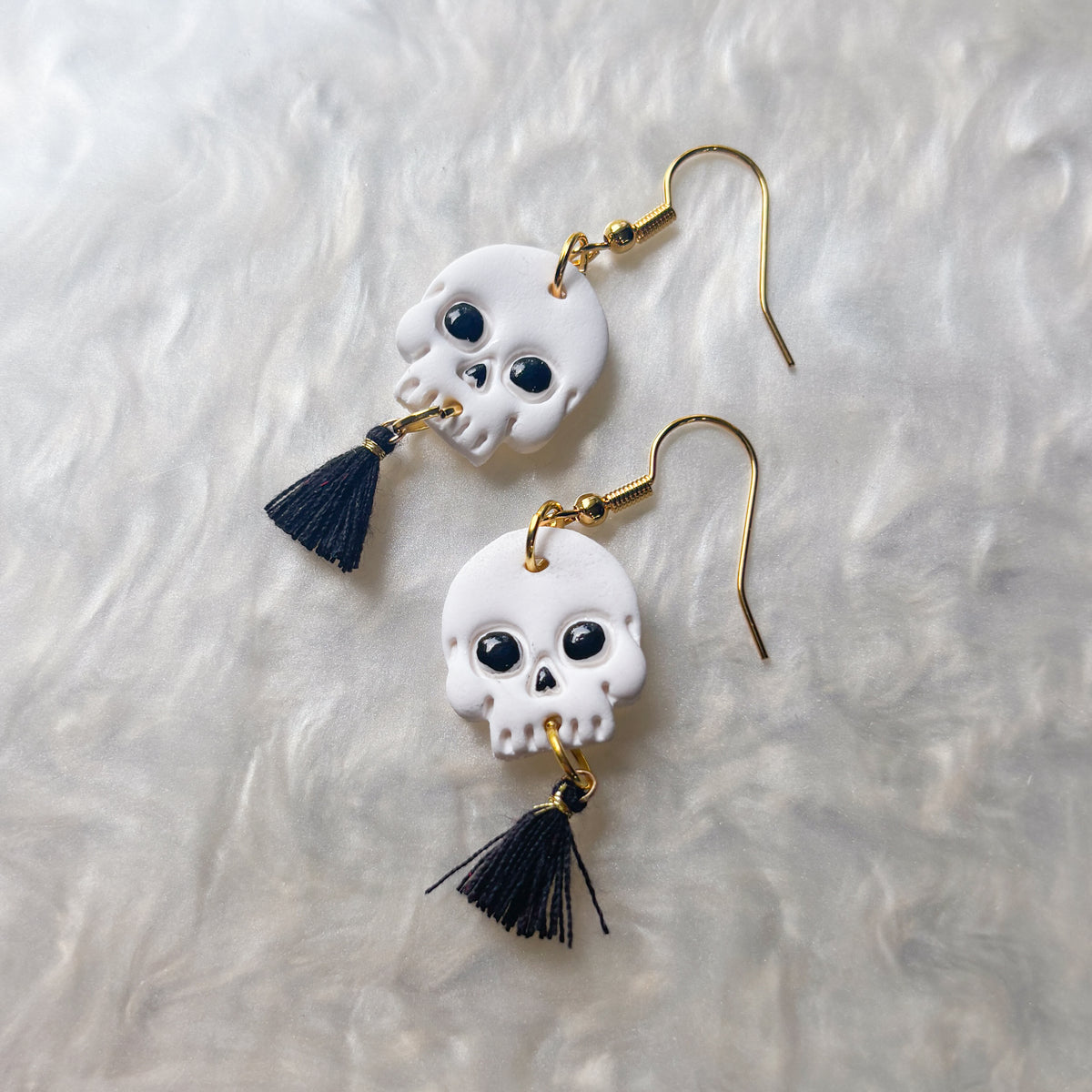 SKULL & TASSEL EARRINGS