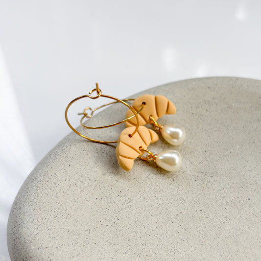 CROISSANT HOOP EARRINGS