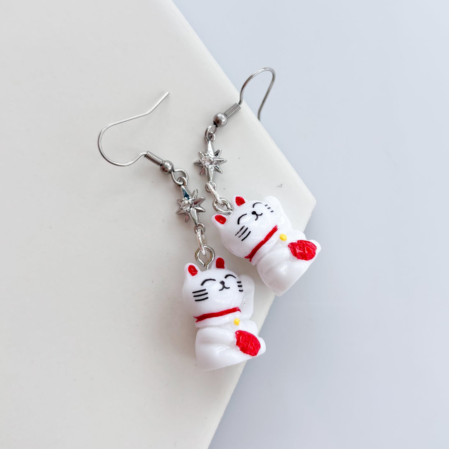 LUCKY CAT SILVER STAR CHARM EARRINGS