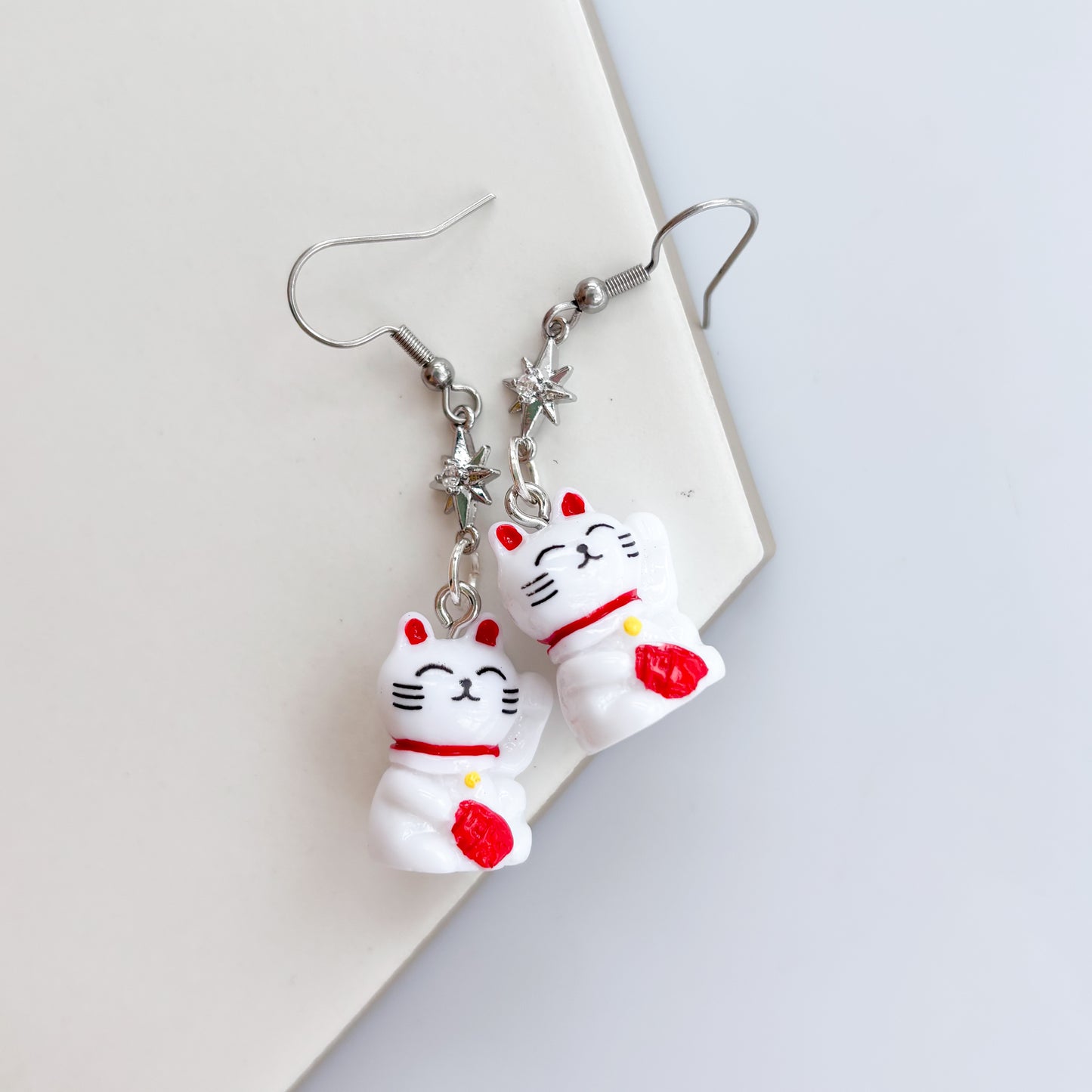 LUCKY CAT SILVER STAR CHARM EARRINGS