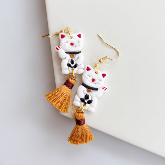 LUCKY CAT & TASSEL EARRINGS