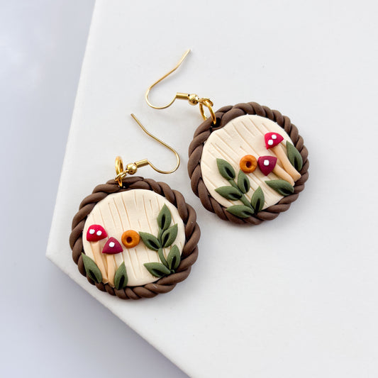 IVORY HOBBIT DOOR EARRINGS