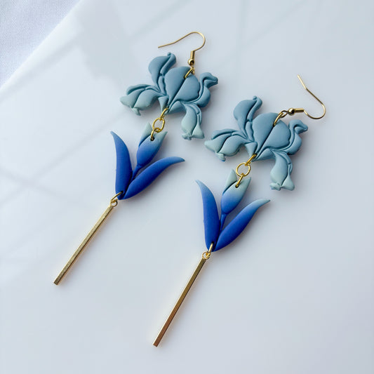 IRIS EARRINGS (GLACIER MELT)