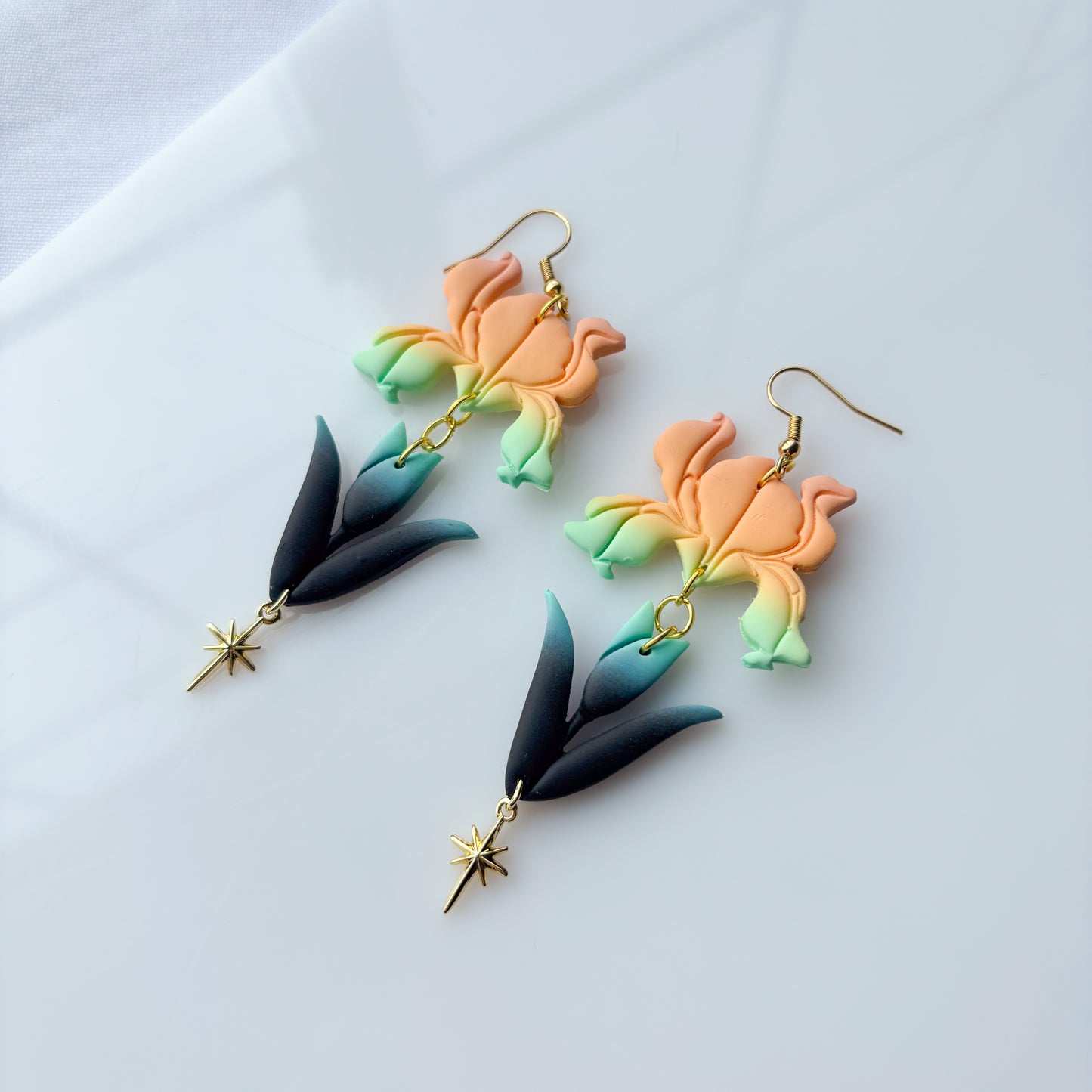 IRIS EARRINGS (CREAMSICLE MELT)