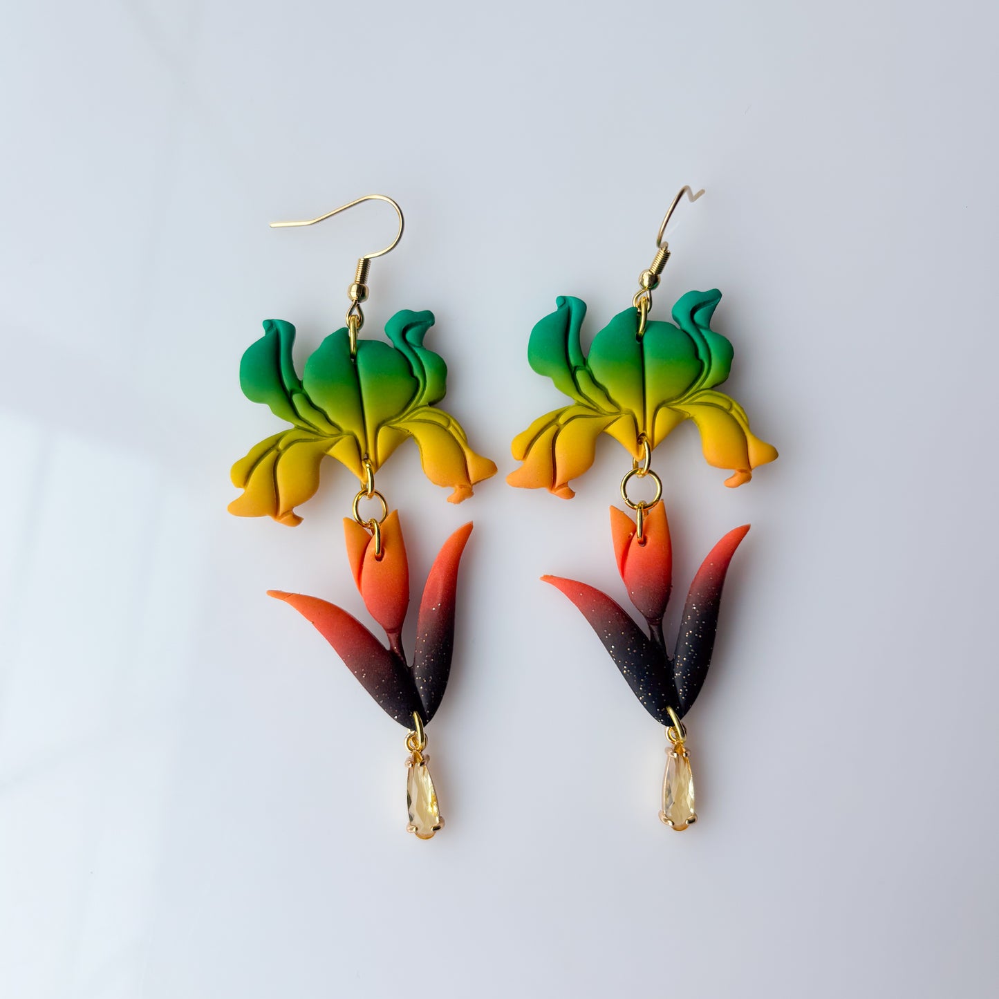 IRIS EARRINGS (REVERSE RAINBOW SUNSET)