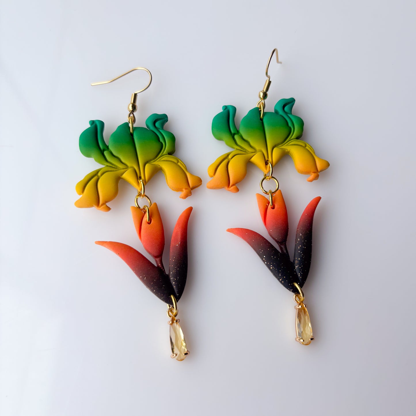 IRIS EARRINGS (REVERSE RAINBOW SUNSET)