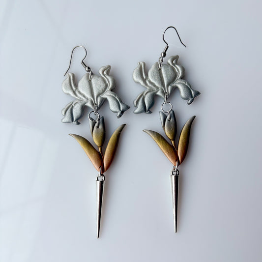 IRIS EARRINGS (METALLIC)