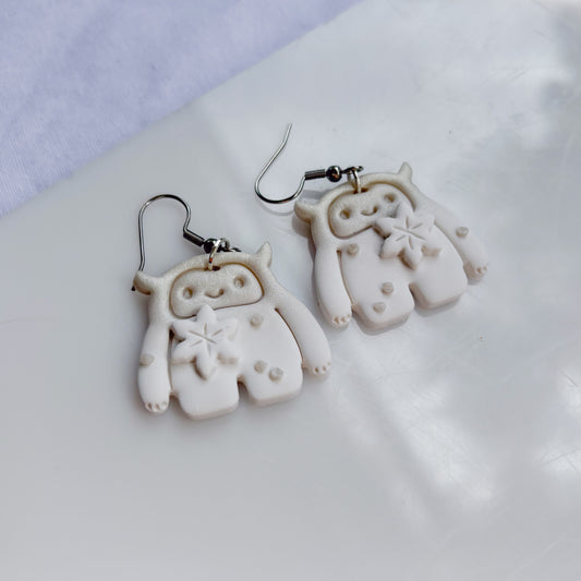 YETI EARRINGS