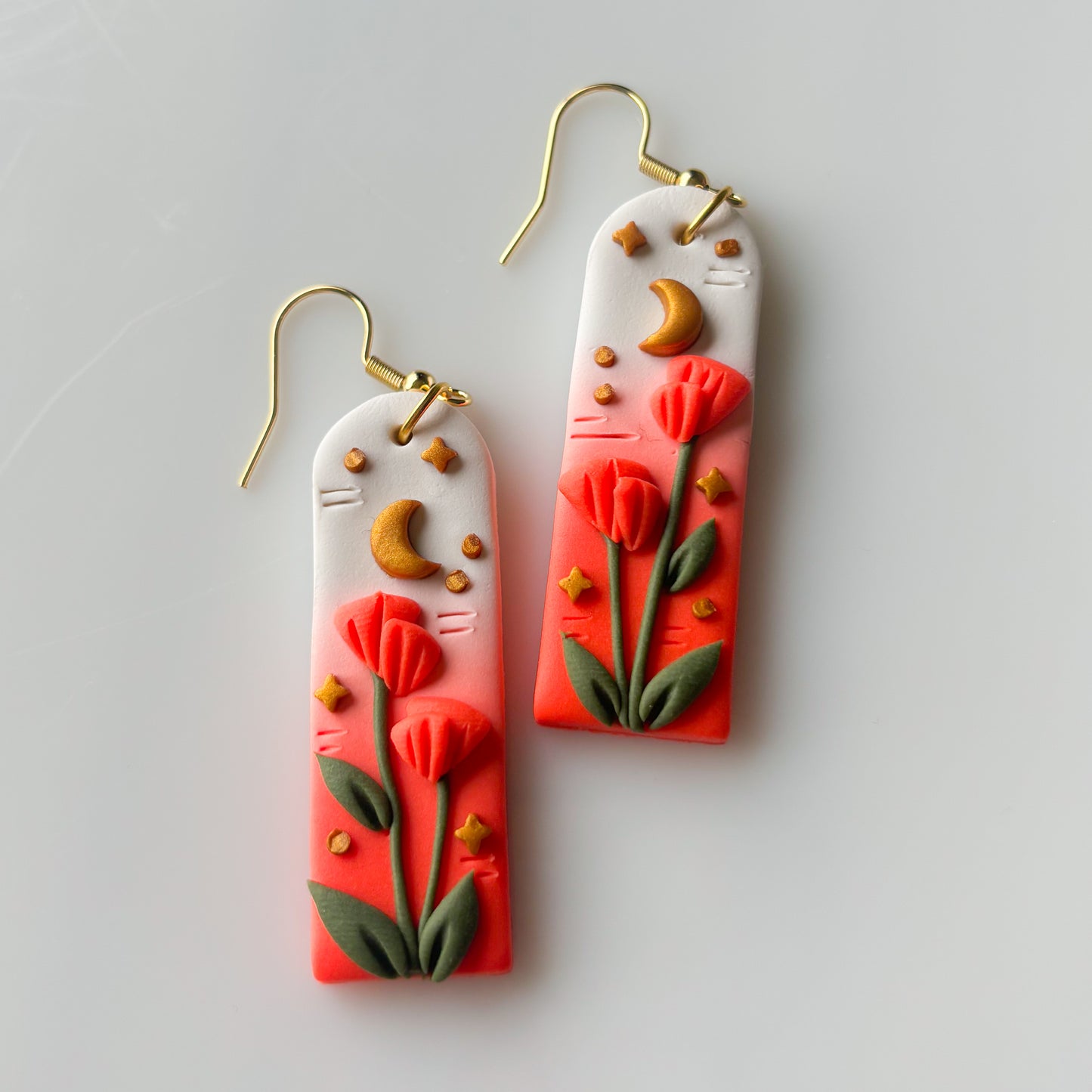 POPPY TALL ARCH EARRINGS