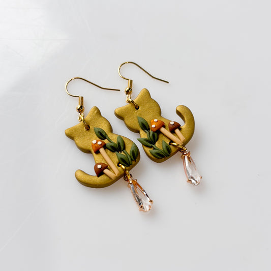 BRONZE MUSHROOM CAT EARRINGS