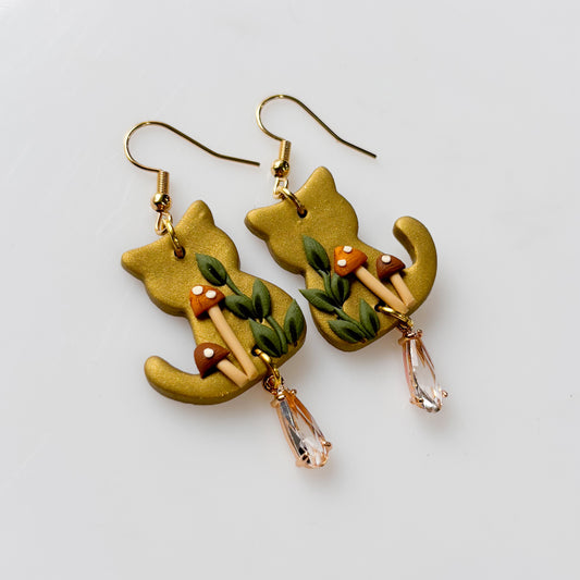 BRONZE MUSHROOM CAT EARRINGS