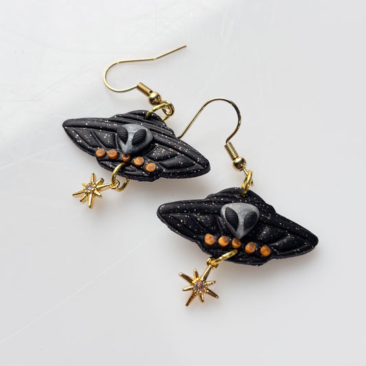 METALLIC ALIEN FLYING SAUCER EARRINGS